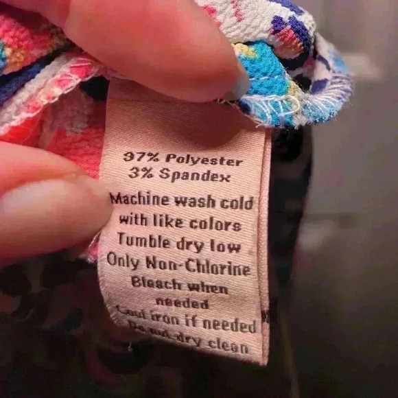 Juicy couture Floral dressed size medium. - Picture 6 of 6